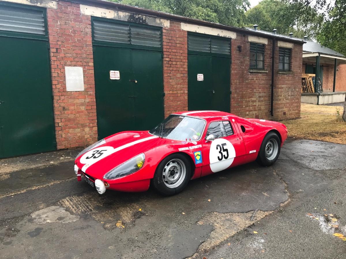 72ad046ca9f861aacaea960f483cefdc16f4a743[1] - autospeednews.com - Luft GB: cult LA Porsche show comes to UK (with rain…)