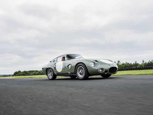 Aston-prototype(5)[1] - autospeednews.com - Aston Martin’s last great prototype could become the most expensive British car ever sold at auction