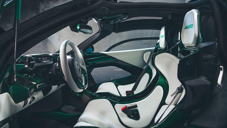 mclaren-senna-fux-6 - autospeednews.com - FIRST MCLAREN SENNA IN NORTH AMERICA DELIVERED